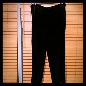 Jones New York plus size black velvet pant